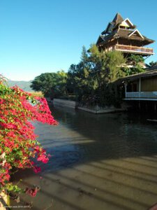 Paramount Inle Resort