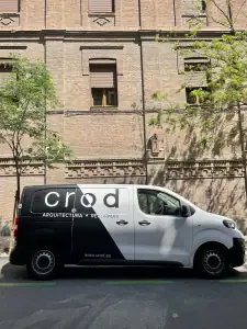 Diseño de interiores en pasillos y escaleras por CROD