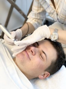 Startseite-Test 7 Männerhaut