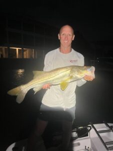 bowfishing charters