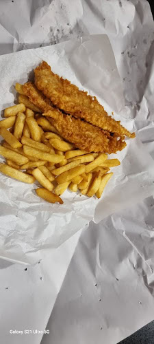 Snappers Fish & Chips — fish and chip shop in Beechboro, Western Australia