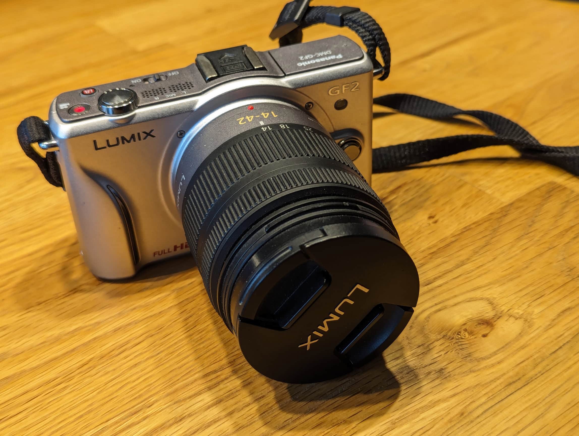 Formfaktor Kleinbildkamera: meine geliebte Lumix DMC-GF2 (Foto: DS)