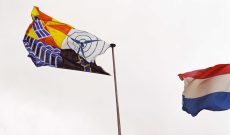 Wünsche und Warnungen im Wind II, Luxemburg, 1997. Vor dem Stadttheater: Erneuerbare Energien, 2 x 3 m