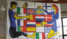 Wünsche und Warnungen im Wind II, 1997. Flagge im Atelier: Frauen weben Europa - Frauen in die Politik!, 2 x 3 m