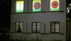 BeziehungsMuster, 3-Kanal-Videoinstallation, Kunstverein Emmerich, DE, 2003