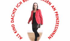 Wir mussten noch knicksen, 2024-2026, 24 Prints auf Alu-DiBond, je 42 cm Durchmesser