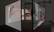 FIRST AID - TEST SERIES 1-10. Maria Anna Dewes + Myriam Thyes, 2024, 4-Kanal-Videoinstallation, mind. 15:10, Loop.