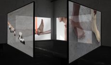 FIRST AID - TEST SERIES 1-10. Maria Anna Dewes + Myriam Thyes, 2024, 4-Kanal-Videoinstallation, mind. 15:10, Loop.