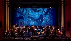 Mon Ami Bleu am Festival Tuns Contemporans, Theater Chur, 4. April 2025. Foto: © Beat Sieber, Kammerphilharmonie Graubünden