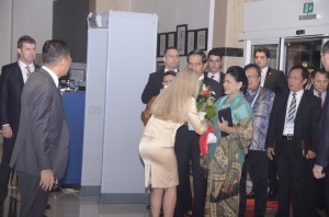 Tiba di Turki, Presiden Jokowi langsung menuju Hotel IC Santai, untuk beristirahat disambut pimpinan hotel, Minggu (15/11) dinihari WIB