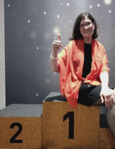 Speaker Katharina Lippmann rockt Internationalen Speaker Slam 2025