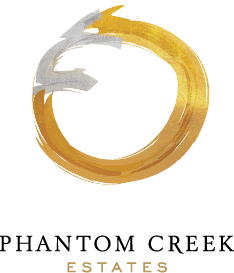 phantom creek estates logo