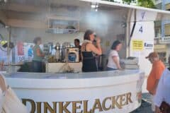 Nachmittags am Bierwagen am Sonntag beim Sommerfestival der Kulturen 2013