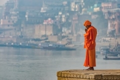 Prayaer on the Ghats of Varanasi Prayaer on the Ghats of Varanasi