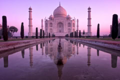 Taj Mahal at dawn Taj Mahal at dawn