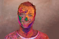 Beim Holi Fest in Jaipur, Rajasthan