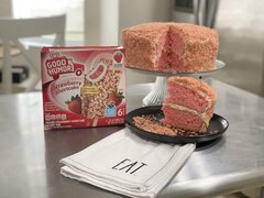 Strawberry Shortcake Cake