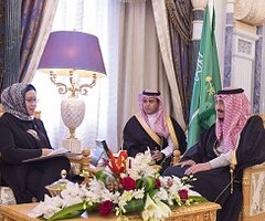 Foreign Affairs Minister Retno met King Salman, at the Al-Yamamah Palace, Riyadh, on Monday (18/1) yesterday