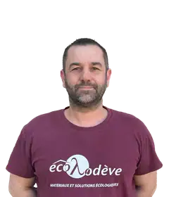 Portrait de Loic, expert finitions ecologiques Ecolodeve