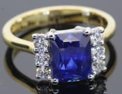 Sapphire ring