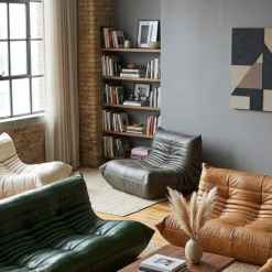 Sammie Oneopelle™ Sofa