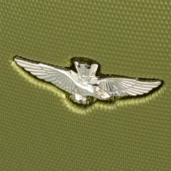 particolare del logo aeronautica militare del trolley rigido della linea force