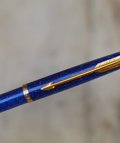 Rare Stylo Bille Parker 75 Laque Lapis Lazuli & Plaqué Or 18 Carats Finition Granit – Caracteres Chinois – vue 2