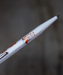 STYLO BILLE CARAN D'ACHE 849 AU MOTIF DE VACHE SUISSE – vue 2