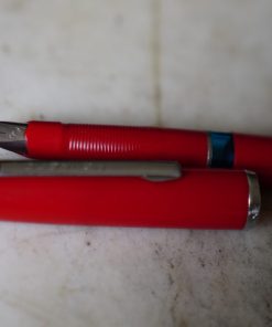 Stylo Plume Pelikan Pelikano en Résine Rouge & Chromé – Rare Version – vue 2