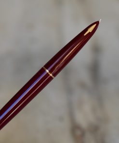 Stylo Plume Parker 61 Résine Bordeaux Capuchon Plaqué Or – Rare Version