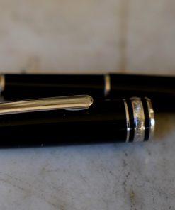 Stylo Roller Montblanc Meisterstück Résine Noire – Finition Platinum – vue 2