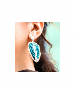 Alternative view of Pendientes en fibras naturales "Platanera"