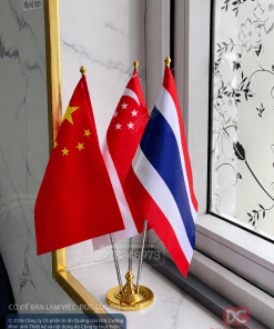 cờ để bàn, cờ để bàn văn phòng, cờ để bàn phòng họp, cờ để bàn hội nghị, cờ để bàn hội thảo, cờ để bàn đại biểu, cờ để bàn tiếp khách, cờ để bàn làm việc, cờ để bàn ký kết, cờ để bàn ngoại giao, cờ để bàn công ty, cờ để bàn doanh nghiệp, cờ để bàn in logo, cờ để bàn logo công ty, cờ logo để bàn, cờ thương hiệu để bàn, cờ để bàn cao cấp, cờ để bàn đẹp, cờ để bàn chất lượng cao, cờ để bàn theo yêu cầu, cờ để bàn lụa, cờ để bàn satin, cờ để bàn phi bóng, cờ để bàn thêu, cờ để bàn in kỹ thuật số, cờ Việt Nam để bàn, cờ Đảng để bàn, cờ Tổ quốc để bàn, cờ ASEAN để bàn, cờ các nước để bàn, cờ Mỹ để bàn, cờ Nhật Bản để bàn, cờ Hàn Quốc để bàn, cờ Trung Quốc để bàn, cờ Singapore để bàn, cờ Thái Lan để bàn, cờ Malaysia để bàn, cờ Indonesia để bàn, cờ Philippines để bàn, cờ Lào để bàn, cờ Campuchia để bàn, cờ Myanmar để bàn, cờ Brunei để bàn, chân cờ để bàn, chân cờ inox để bàn, chân cờ mạ vàng, chân cờ để bàn đơn, chân cờ để bàn đôi, chân cờ để bàn ba, chân cờ để bàn nhiều cờ, đế cờ để bàn, giá cờ để bàn, bộ cờ để bàn, bộ cờ để bàn inox, bộ cờ để bàn mạ vàng, mua cờ để bàn, đặt làm cờ để bàn, in cờ để bàn, may cờ để bàn, sản xuất cờ để bàn, gia công cờ để bàn, báo giá cờ để bàn, cờ để bàn giá rẻ, cờ để bàn giá bao nhiêu, xưởng sản xuất cờ để bàn, cơ sở may cờ để bàn, cờ phòng họp, cờ hội nghị, cờ hội thảo, cờ phòng giám đốc, cờ bàn ký kết, cờ lễ tân, cờ bàn tiếp khách, cờ bàn ngoại giao, cờ bàn làm việc, cờ văn phòng cao cấp.