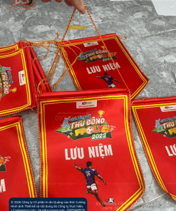 ờ lưu niệm, cờ trao giải, cờ kỷ niệm, cờ giải thưởng, cờ vinh danh, cờ lưu niệm trao tặng, cờ trao thưởng, cờ thi đua, cờ lưu niệm đẹp, cờ trao giải đẹp, đặt cờ lưu niệm, đặt làm cờ lưu niệm, đặt cờ trao giải, đặt làm cờ trao giải, làm cờ lưu niệm theo yêu cầu, làm cờ trao giải theo yêu cầu, in cờ lưu niệm, in cờ trao giải, thiết kế cờ lưu niệm, thiết kế cờ trao giải, sản xuất cờ lưu niệm, sản xuất cờ trao giải, may cờ lưu niệm, cờ lưu niệm giải thể thao, cờ trao giải thể thao, cờ trao giải bóng đá, cờ giải bóng đá, cờ trao giải cầu lông, cờ giải tennis, cờ giải golf, cờ giải chạy, cờ giải marathon, cờ lưu niệm hội thao, cờ trao giải hội thao, cờ lưu niệm cuộc thi, cờ trao giải cuộc thi, cờ trao giải văn nghệ, cờ lưu niệm sự kiện, cờ lưu niệm hội nghị, cờ lưu niệm kỷ niệm thành lập, cờ lưu niệm đại hội, cờ trao giải phong trào, cờ lưu niệm cho doanh nghiệp, cờ lưu niệm cho đối tác, cờ lưu niệm cho khách hàng, cờ lưu niệm đơn vị, cờ lưu niệm trường học, cờ lưu niệm câu lạc bộ, cờ lưu niệm đội nhóm, cờ lưu niệm giải đấu, cờ trao giải nhất, cờ trao giải nhì, cờ trao giải ba, cờ vô địch, cờ á quân, cờ lưu niệm bằng vải, cờ trao giải bằng vải, cờ lưu niệm vải satin, cờ lưu niệm vải phi bóng, cờ lưu niệm thêu, cờ lưu niệm in logo, cờ lưu niệm viền tua rua, cờ tam giác lưu niệm, cờ đuôi nheo trao giải, cờ đuôi nheo lưu niệm, giá cờ lưu niệm, báo giá cờ lưu niệm, giá cờ trao giải, báo giá cờ trao giải, cờ lưu niệm giá rẻ, cờ trao giải giá rẻ, cờ lưu niệm cao cấp, cờ trao giải cao cấp, nơi làm cờ lưu niệm, địa chỉ làm cờ lưu niệm, xưởng sản xuất cờ lưu niệm, xưởng may cờ lưu niệm, công ty làm cờ trao giải, mua cờ lưu niệm, đặt cờ số lượng lớn, đặt làm cờ lưu niệm theo yêu cầu, đặt may cờ trao giải theo yêu cầu, in logo lên cờ lưu niệm, làm cờ lưu niệm cho giải thể thao, sản xuất cờ trao giải số lượng lớn, cờ lưu niệm dành cho doanh nghiệp, cờ trao giải cho sự kiện thể thao, cờ lưu niệm có in logo theo yêu cầu, thiết kế và sản xuất cờ trao giải, xưởng may cờ lưu niệm giá tốt, cờ trao giải đẹp theo yêu cầu, làm cờ vô địch cho giải đấu, cờ lưu niệm cho chương trình sự kiện
