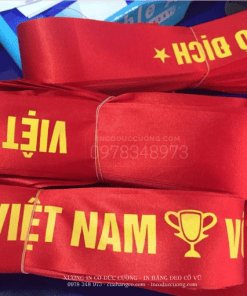 băng rôn quấn đầu cổ vũ, băng đô quấn đầu cổ vũ, băng đô cổ vũ, băng quấn đầu cổ vũ, băng đô thể thao cổ vũ, băng đô cổ vũ bóng đá, băng đô cổ động, băng quấn đầu cổ động, khăn quấn đầu cổ vũ, khăn cổ vũ quấn đầu, in băng đô quấn đầu cổ vũ, đặt in băng đô cổ vũ, in băng quấn đầu theo yêu cầu, đặt băng đô cổ vũ, làm băng đô cổ vũ, sản xuất băng đô cổ vũ, băng đô cổ vũ theo yêu cầu, băng quấn đầu in logo, băng đô in logo, băng đô in chữ, băng đô in hình, băng đô cổ vũ giá rẻ, băng đô cổ vũ số lượng lớn, xưởng in băng đô cổ vũ, băng đô cổ vũ bóng đá, băng đô cổ vũ thể thao, băng đô cổ vũ sự kiện, băng đô cổ vũ team, băng đô cổ vũ đội nhóm, băng đô cổ vũ công ty, băng đô cổ vũ trường học, băng đô cổ vũ học sinh, băng đô cổ vũ giải bóng đá, băng đô cổ vũ hội thao, băng đô cổ vũ team building, băng đô cổ vũ chương trình, băng đô cổ động bóng đá, băng đô cổ động thể thao, băng đô in slogan, băng đô in tên đội, băng đô in tên cầu thủ, băng đô in chữ theo yêu cầu, băng đô thiết kế riêng, băng quấn đầu in theo yêu cầu, băng đô quảng cáo, băng đô nhận diện thương hiệu, băng đô sự kiện in logo, băng rôn quấn đầu cổ vũ bóng đá, băng đô quấn đầu cổ vũ bóng đá, băng đô cổ vũ bóng đá in theo yêu cầu, băng quấn đầu cổ vũ in logo, băng đô cổ vũ đội bóng, băng đô cổ vũ giải đấu thể thao, băng đô cổ vũ sự kiện số lượng lớn, đặt in băng đô cổ vũ theo yêu cầu, xưởng sản xuất băng đô cổ vũ, băng đô cổ vũ team building in logo, băng đô cổ vũ công ty in slogan, băng đô cổ động bóng đá theo yêu cầu