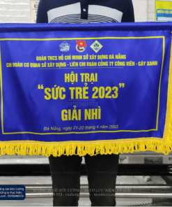ờ lưu niệm, cờ trao giải, cờ kỷ niệm, cờ giải thưởng, cờ vinh danh, cờ lưu niệm trao tặng, cờ trao thưởng, cờ thi đua, cờ lưu niệm đẹp, cờ trao giải đẹp, đặt cờ lưu niệm, đặt làm cờ lưu niệm, đặt cờ trao giải, đặt làm cờ trao giải, làm cờ lưu niệm theo yêu cầu, làm cờ trao giải theo yêu cầu, in cờ lưu niệm, in cờ trao giải, thiết kế cờ lưu niệm, thiết kế cờ trao giải, sản xuất cờ lưu niệm, sản xuất cờ trao giải, may cờ lưu niệm, cờ lưu niệm giải thể thao, cờ trao giải thể thao, cờ trao giải bóng đá, cờ giải bóng đá, cờ trao giải cầu lông, cờ giải tennis, cờ giải golf, cờ giải chạy, cờ giải marathon, cờ lưu niệm hội thao, cờ trao giải hội thao, cờ lưu niệm cuộc thi, cờ trao giải cuộc thi, cờ trao giải văn nghệ, cờ lưu niệm sự kiện, cờ lưu niệm hội nghị, cờ lưu niệm kỷ niệm thành lập, cờ lưu niệm đại hội, cờ trao giải phong trào, cờ lưu niệm cho doanh nghiệp, cờ lưu niệm cho đối tác, cờ lưu niệm cho khách hàng, cờ lưu niệm đơn vị, cờ lưu niệm trường học, cờ lưu niệm câu lạc bộ, cờ lưu niệm đội nhóm, cờ lưu niệm giải đấu, cờ trao giải nhất, cờ trao giải nhì, cờ trao giải ba, cờ vô địch, cờ á quân, cờ lưu niệm bằng vải, cờ trao giải bằng vải, cờ lưu niệm vải satin, cờ lưu niệm vải phi bóng, cờ lưu niệm thêu, cờ lưu niệm in logo, cờ lưu niệm viền tua rua, cờ tam giác lưu niệm, cờ đuôi nheo trao giải, cờ đuôi nheo lưu niệm, giá cờ lưu niệm, báo giá cờ lưu niệm, giá cờ trao giải, báo giá cờ trao giải, cờ lưu niệm giá rẻ, cờ trao giải giá rẻ, cờ lưu niệm cao cấp, cờ trao giải cao cấp, nơi làm cờ lưu niệm, địa chỉ làm cờ lưu niệm, xưởng sản xuất cờ lưu niệm, xưởng may cờ lưu niệm, công ty làm cờ trao giải, mua cờ lưu niệm, đặt cờ số lượng lớn, đặt làm cờ lưu niệm theo yêu cầu, đặt may cờ trao giải theo yêu cầu, in logo lên cờ lưu niệm, làm cờ lưu niệm cho giải thể thao, sản xuất cờ trao giải số lượng lớn, cờ lưu niệm dành cho doanh nghiệp, cờ trao giải cho sự kiện thể thao, cờ lưu niệm có in logo theo yêu cầu, thiết kế và sản xuất cờ trao giải, xưởng may cờ lưu niệm giá tốt, cờ trao giải đẹp theo yêu cầu, làm cờ vô địch cho giải đấu, cờ lưu niệm cho chương trình sự kiện