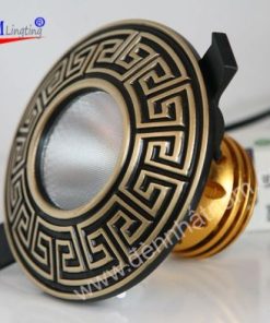Đèn-âm-trần-cổ-điển