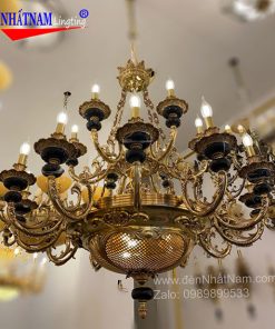 Đèn chùm đồng hoạ tiết tinh sảo, thiết kế tinh tế