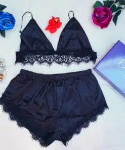 Alternative view of Ensemble lingerie satin dentelle pour femme