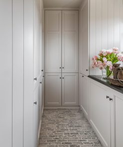 Alternative view of Pure & Original Eggshell