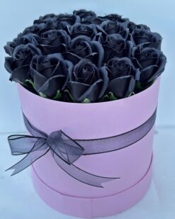 Kutuda 19'lu İthal Gerçek Görünümlü Siyah Gül Aranjman