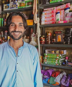 intro image apply for akhuwat loan