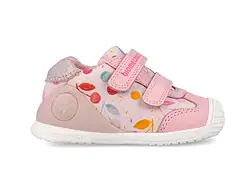 Pantofi pentru copii mici, model colorat și confortabil pentru primii pași.