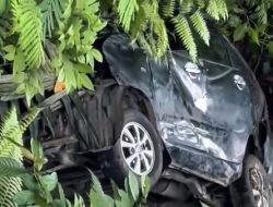 Mobil Masuk Jurang di Sibolangit, 3 Penumpang Selamat