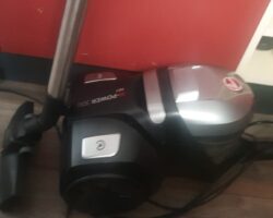 Hoover H-Power 300 vacuum cleaner review for pet owners 2026
