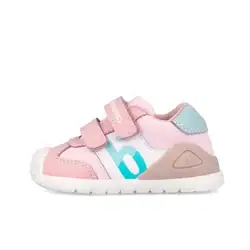 Pantofi pentru primii pasi, din piele, roz și albastru, pentru fetite, de la Bursucel Iasi.