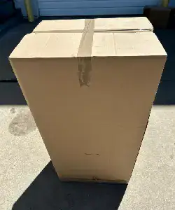 Short wardrobe box 24” x 24” x 34”