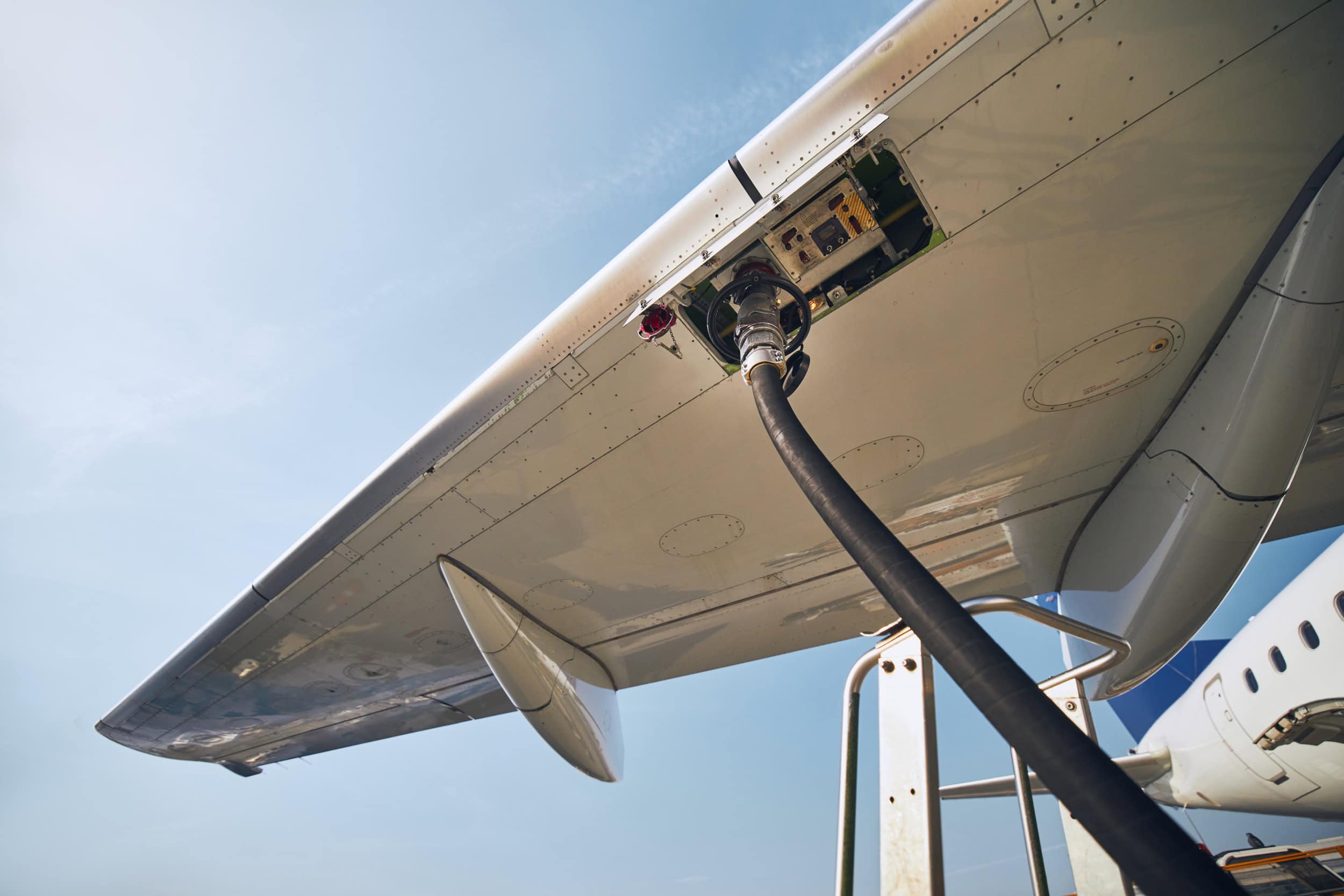 Non commercial aviation