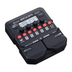 Zoom G1X Four Multi-effects Processor with Expression Pedal without adapter (Black)