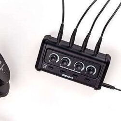 Zoom ZHA-4 4-Channel, Battery-Powered Headphone Amplifier